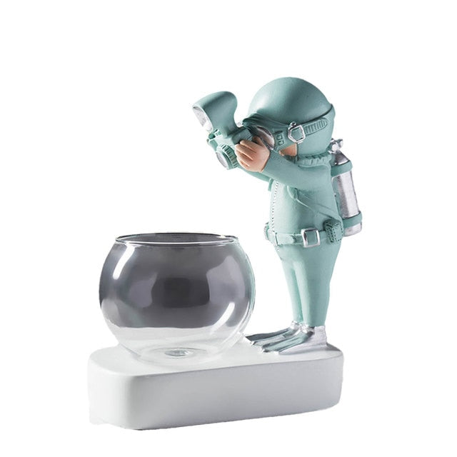 Nordic Astronaut Resin Ornaments